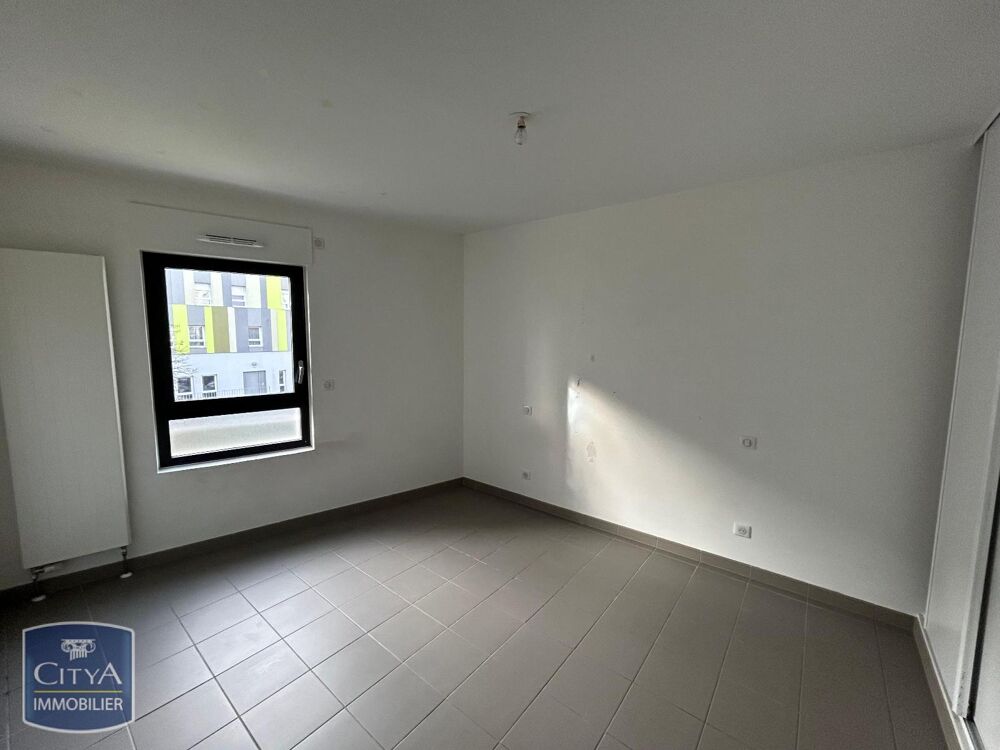 EXCLUSIVITÉ - APPARTEMENT 3 PIÈCES AVEC TERRASSE - MEINA....