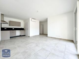 location Appartement - 2 pièce(s) - 48 m² Nîmes (30000)