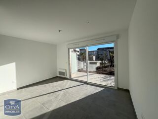  Appartement � louer 1 pi�ce 28 m� Frejus