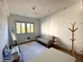  Appartement à louer 3 pièces 51 m²