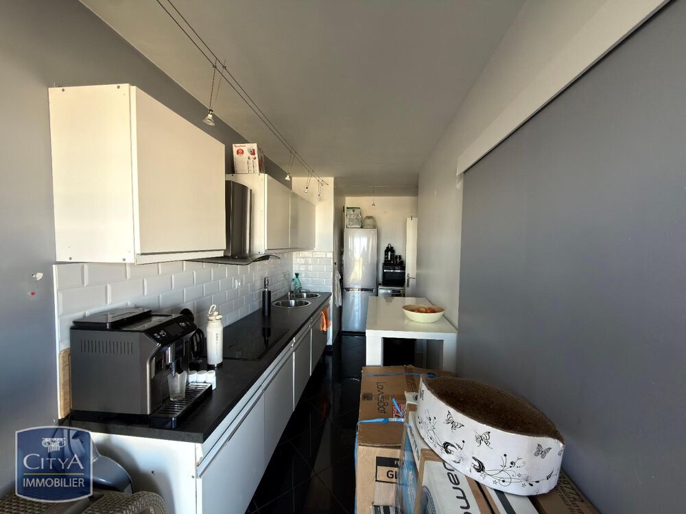 location Appartement - 2 pièce(s) - 51 m² Marseille 9