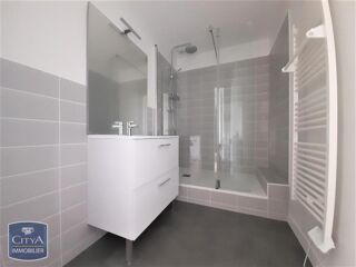  Appartement � louer 3 pi�ces 73 m�