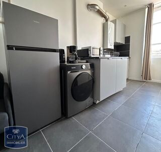  Appartement à louer 2 pièces 32 m²