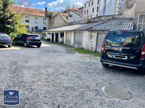  Parking / Garage  louer 