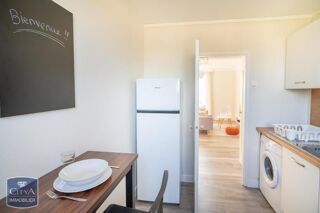  Appartement à louer 1 pièce 11 m²