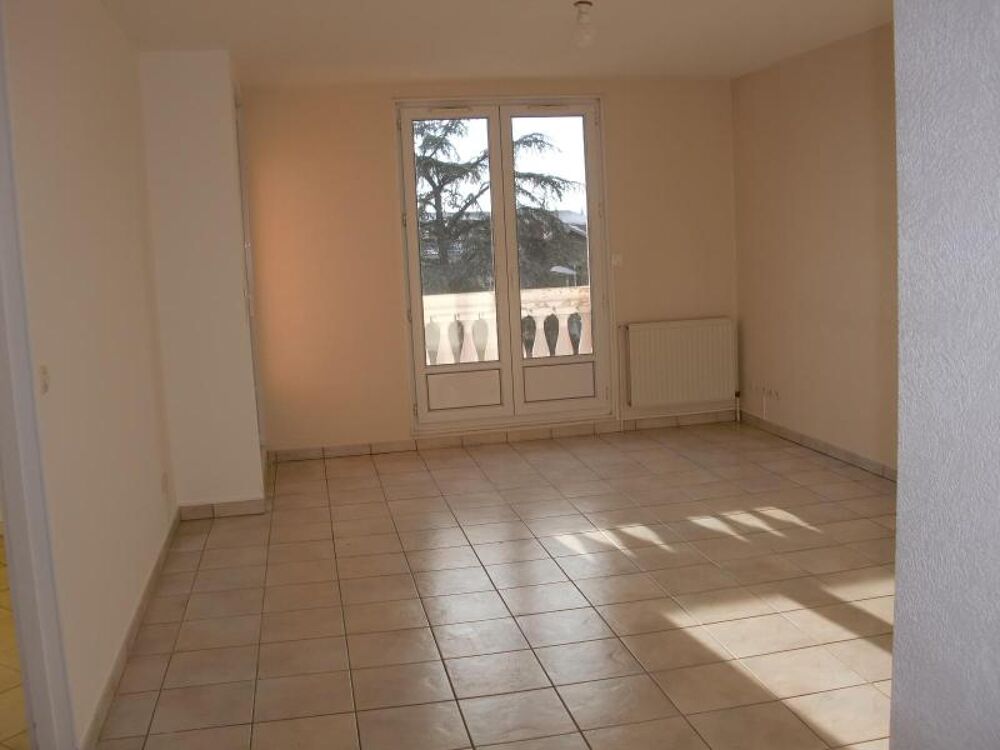 location Appartement - 3 pièce(s) - 70 m² Andrézieux-Bouthéon (42160)