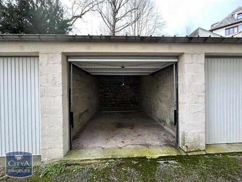  Parking / Garage � louer 