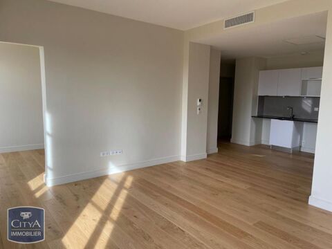  Appartement  louer 4 pices 94 m