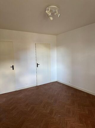  Appartement à louer 1 pièce 31 m²