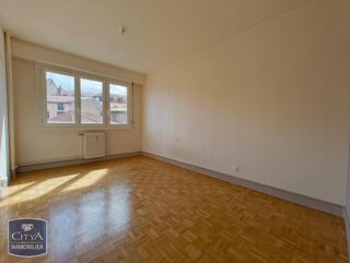  Appartement à louer 2 pièces 57 m²