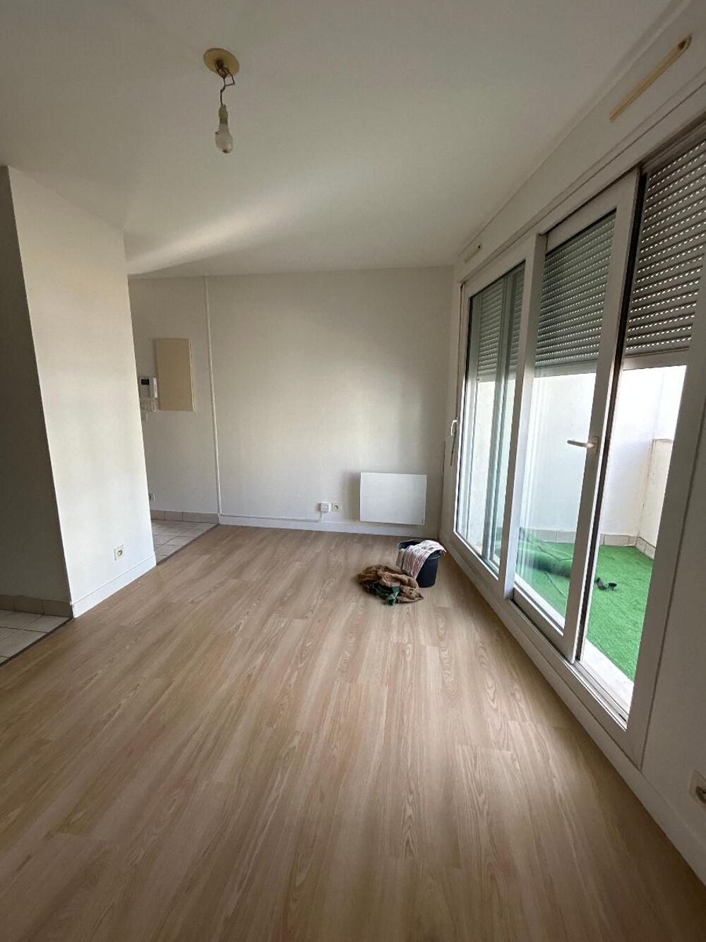 Gare - À LOUER : Découvrez cet élégant appartement T2 si....