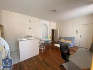  Appartement à louer 2 pièces 36 m²