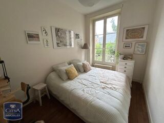  Appartement à louer 4 pièces 105 m²