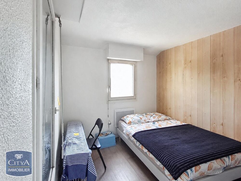 location Appartement - 2 pièce(s) - 26 m² Aix-en-Provence (13090)