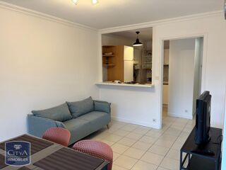  Appartement à louer 2 pièces 35 m²