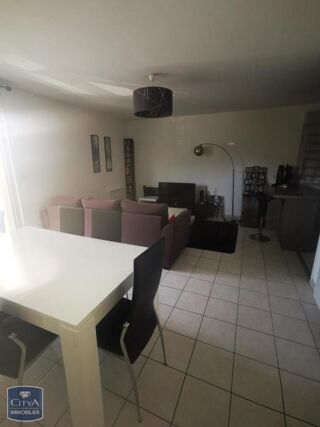  Appartement à louer 3 pièces 62 m²