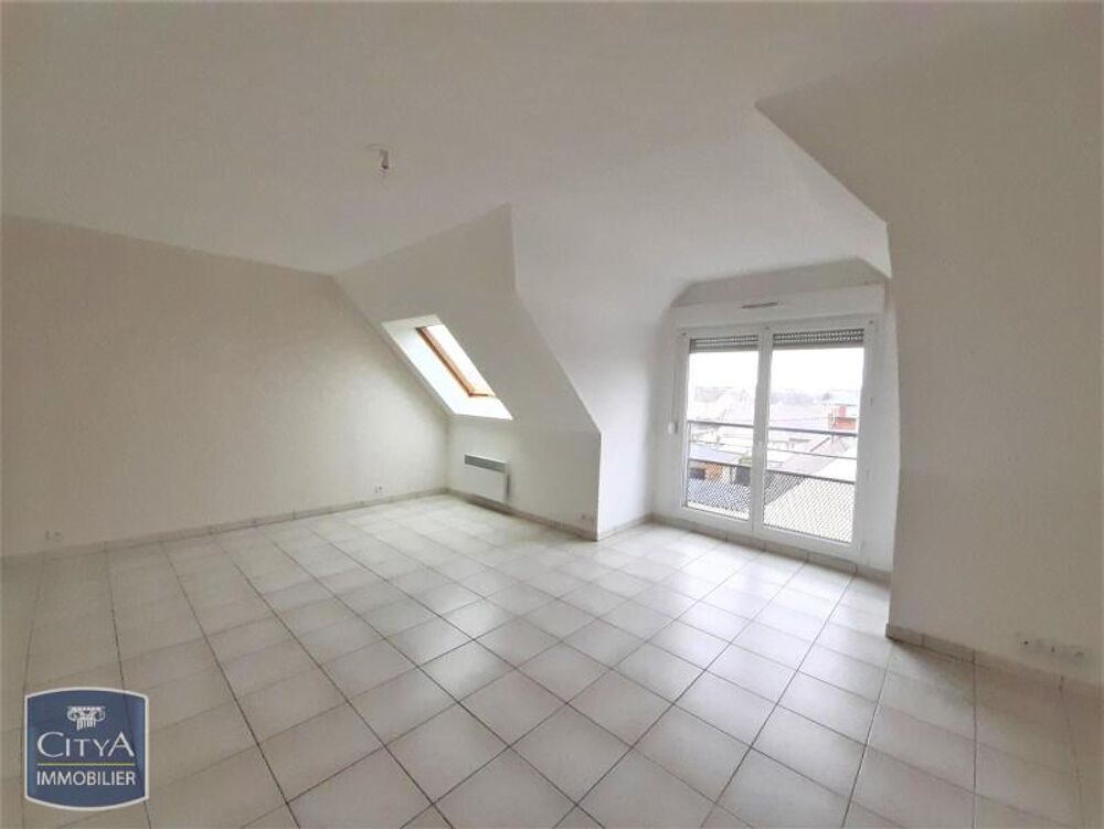EXCLUSIVITÉ - DERNIER ÉTAGE En location : découvrez cet ....