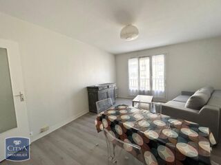  Appartement à louer 3 pièces 55 m²