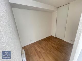  Appartement à louer 1 pièce 40 m²