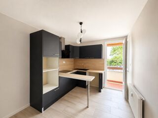 vente Appartement - 3 pièce(s) - 71 m² Décines-Charpieu (69150)