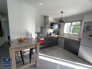  Maison à louer 4 pièces 83 m²