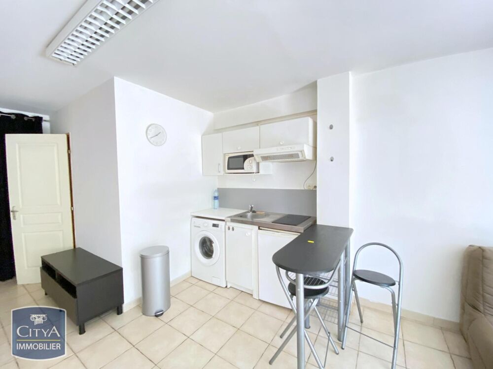 location Appartement - 1 pièce(s) - 29 m² Aix-en-Provence (13100)