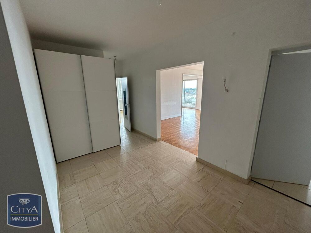 À LOUER : Appartement T2 situé dans la résidence Anjou à....