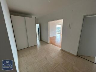  Appartement à louer 2 pièces 89 m²