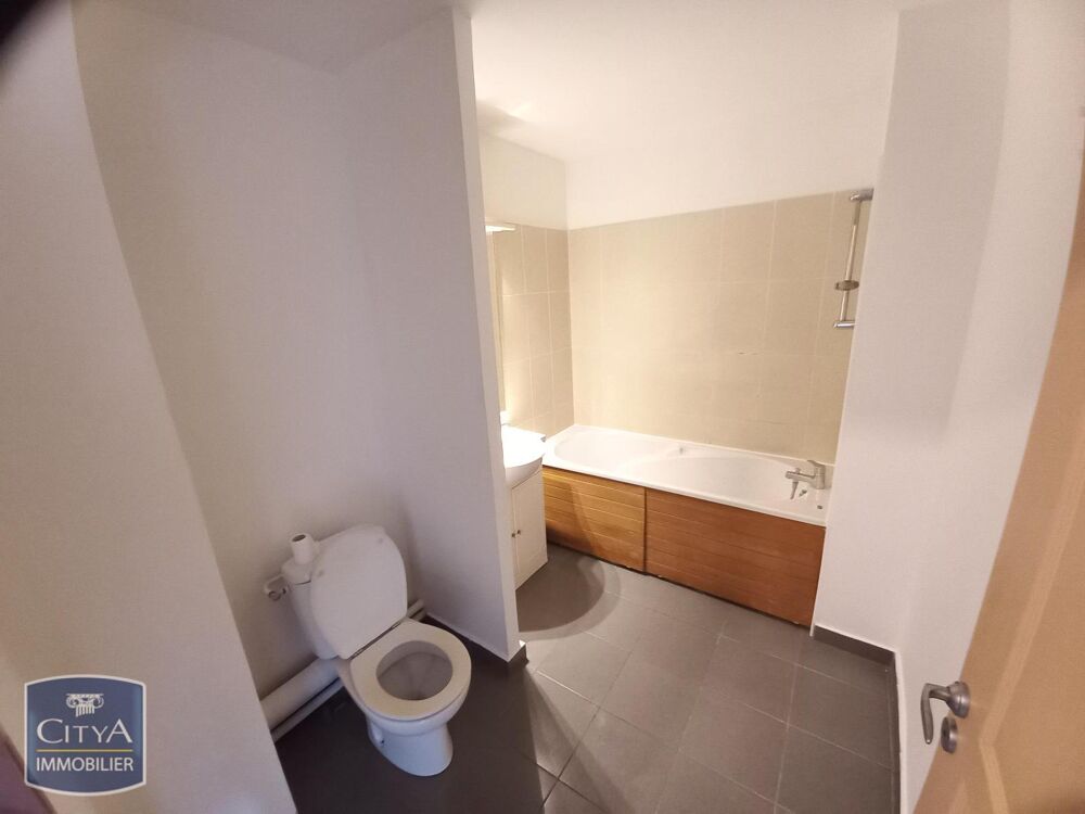 location Appartement - 1 pièce(s) - 23 m² La Possession (97419)
