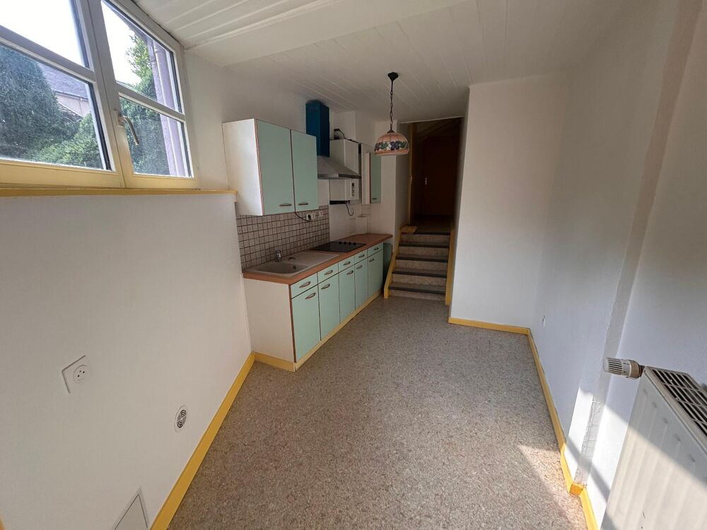 À LOUER : Appartement rénové T2 à Montbéliard, situé au ....