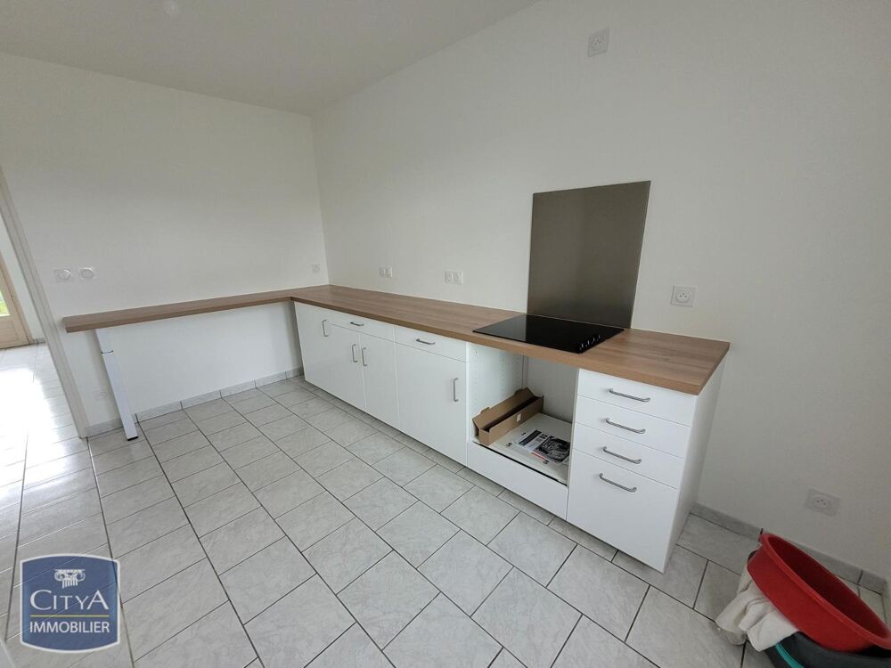 location Appartement - 3 pièce(s) - 77 m² Herbault (41190)