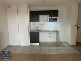  Appartement à louer 3 pièces 66 m²