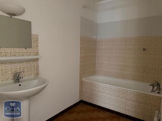  Appartement à louer 1 pièce 43 m²
