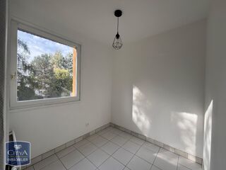  Appartement à louer 2 pièces 53 m²
