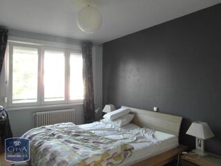  Appartement à louer 3 pièces 71 m²