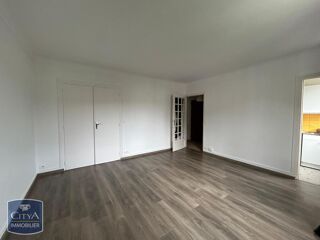  Appartement à louer 1 pièce 28 m²