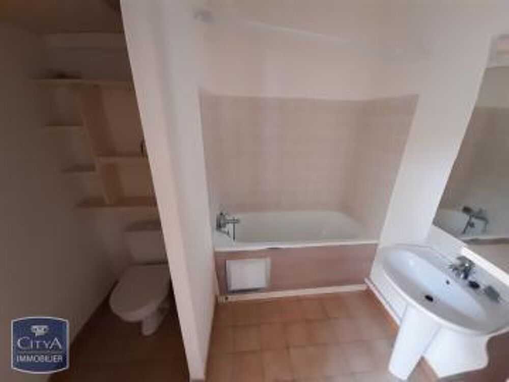 location Appartement - 2 pièce(s) - 47 m² Nîmes (30000)