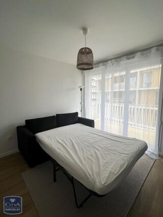  Appartement à louer 1 pièce 24 m²