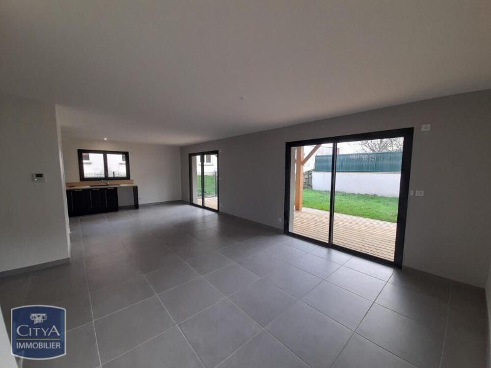 location Maison - 3 pièce(s) - 77 m² Renaison (42370)