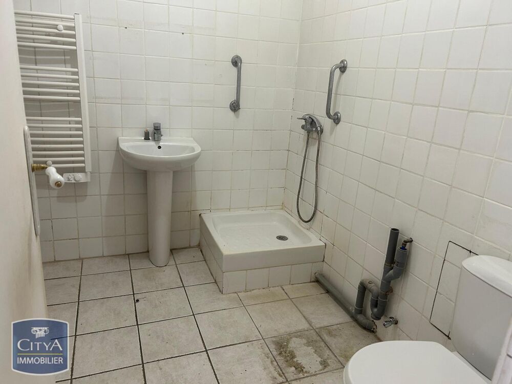 location Appartement - 1 pièce(s) - 47 m² Orange (84100)