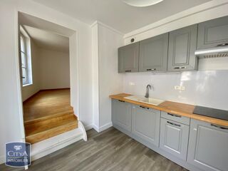  Appartement � louer 4 pi�ces 76 m�