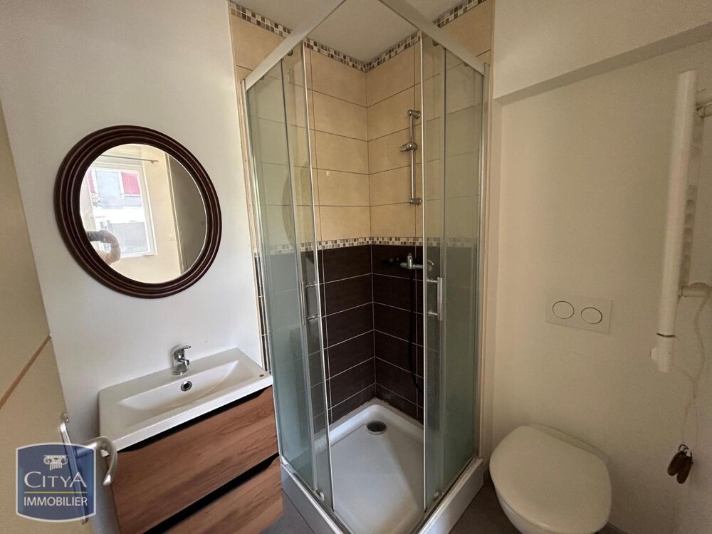 À LOUER : Appartement T1 situé à Châteauroux, dans le dé....