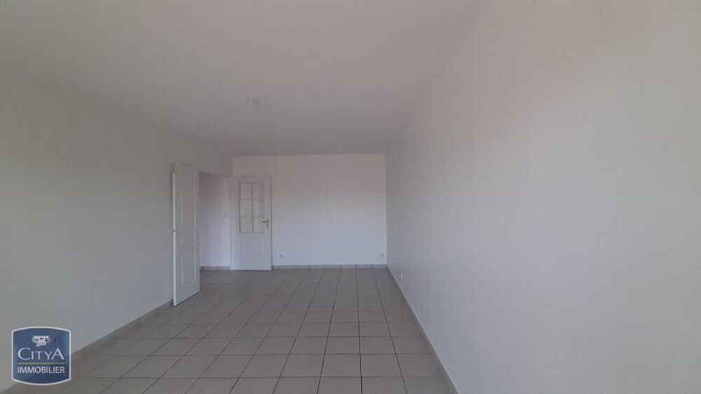 location Appartement - 4 pièce(s) - 89 m² Bourg-en-Bresse (01000)