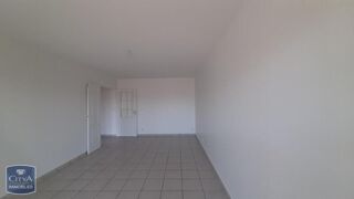  Appartement à louer 4 pièces 89 m²