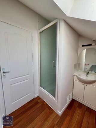  Appartement à louer 2 pièces 34 m²