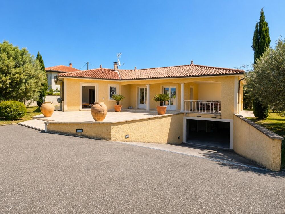 vente Maison - 4 pièce(s) - 132 m² Décines-Charpieu (69150)