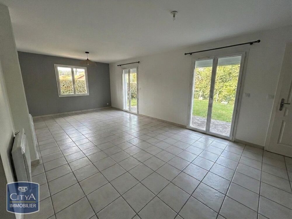location Maison - 4 pièce(s) - 88 m² Cambo-les-Bains (64250)