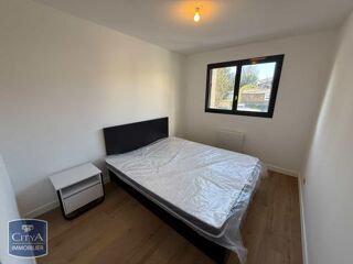  Appartement à louer 2 pièces 45 m²