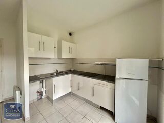  Appartement à louer 1 pièce 33 m²