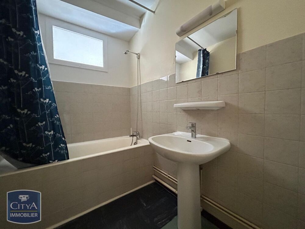 Centre Ville - À LOUER : Appartement T2 DUPLEX 41m² situ....